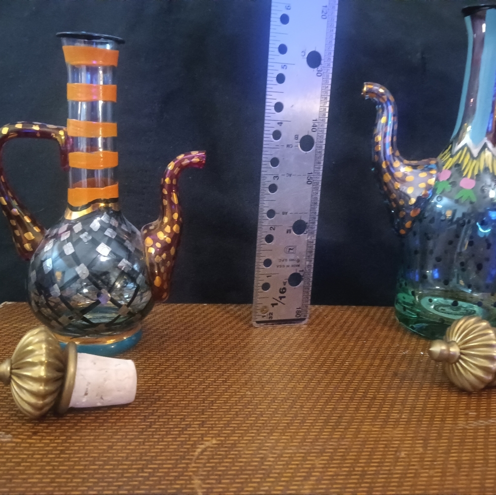 Mackenzie -Childs Cruet set GLASS HANDPAINTED W/ MULTI COLOR GORGEOUS!! - Picture 5 of 6